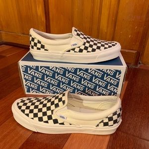 Vans Off-White Checkers Canvas Og Classic Slip-on 10.5